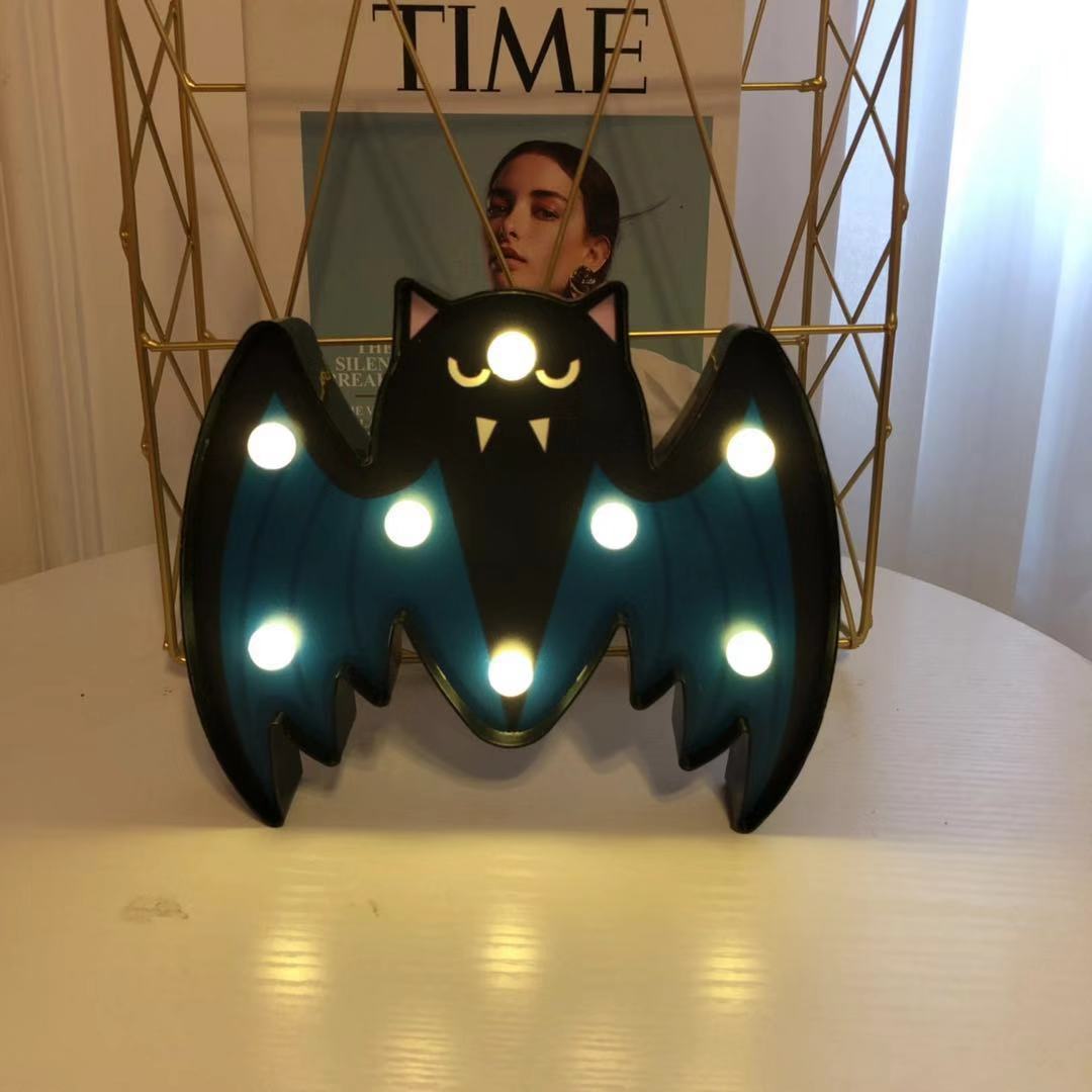 Halloween LED Accent Light – Pumpkin, Bat, Spider or Skull